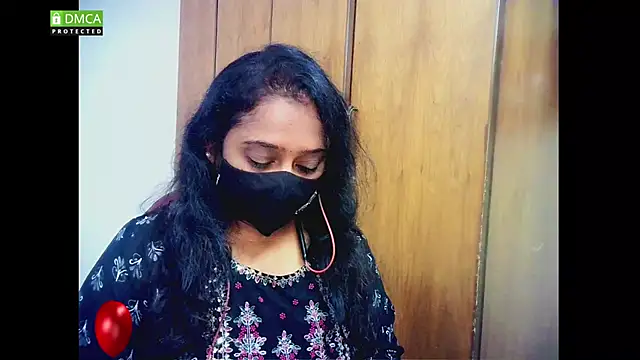 sexynayan23 online show from 09-27-25, 05:41