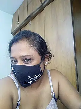 sexynayan23 online show from 05-04-26, 06:06