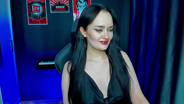 Snapshot of QueenAliss chatting on 03-22-25, 07:15 QueenAliss online show from 03-22-25, 07:15