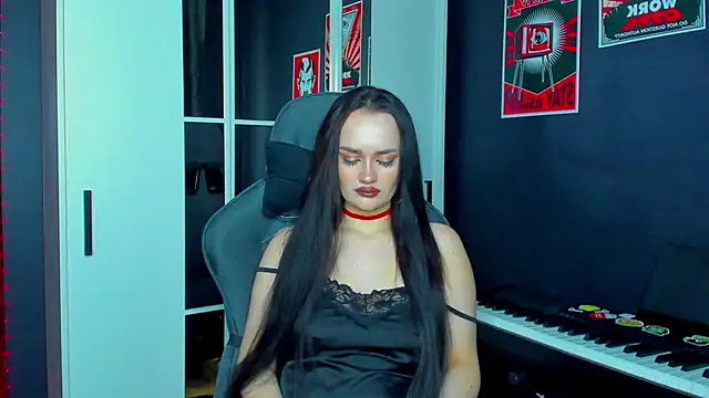 Snapshot of QueenAliss chatting on 02-23-25, 03:24 QueenAliss online show from 02-23-25, 03:24