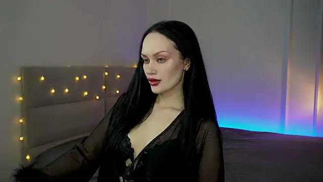 Snapshot of QueenAliss chatting on 07-02-26, 06:19 QueenAliss online show from 07-02-26, 06:19