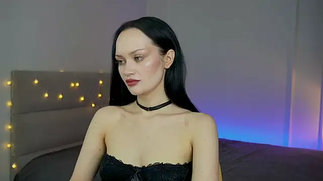 Snapshot of QueenAliss chatting on 07-04-26, 04:30 QueenAliss online show from 07-04-26, 04:30
