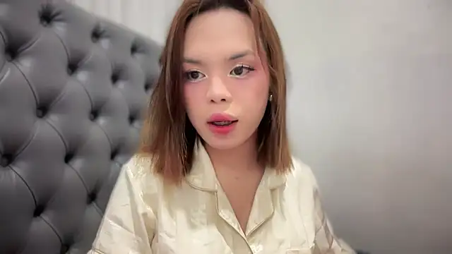 SweetCheska19 online show from 12-16-25, 08:07