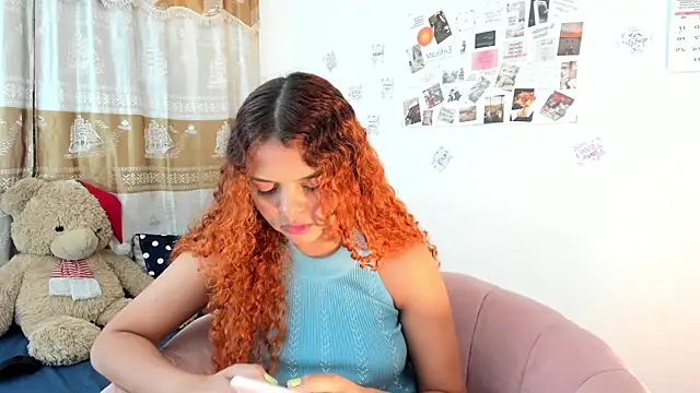 Snapshot of ValienteGirl_ chatting on 01-18-25, 06:24 ValienteGirl online show from 01-18-25, 06:24