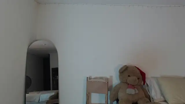 ValienteGirl  online show from 02-28-26, 02:22