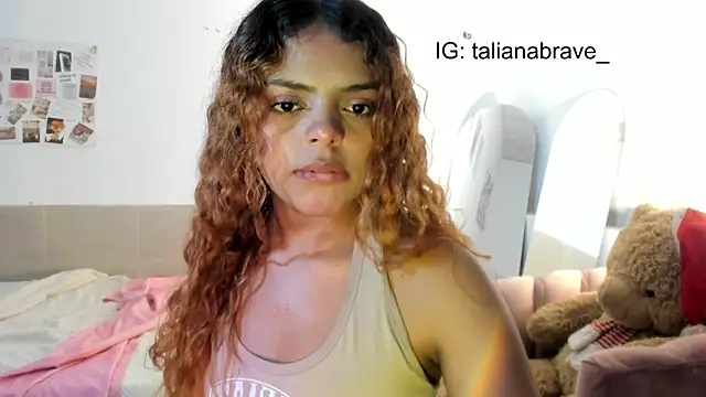 Snapshot of ValienteGirl_ chatting on 10-02-25, 03:21 ValienteGirl online show from 10-02-25, 03:21