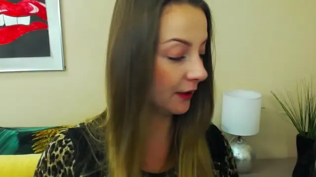 Snapshot of NatalieSexy chatting on 02-11-26, 07:19 NatalieSexy online show from 02-11-26, 07:19