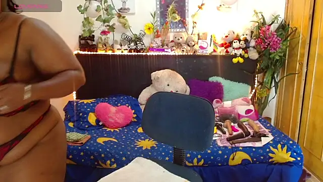 Snapshot of anai_valentinex chatting on 12-03-24, 02:09 anai valentinex online show from 12-03-24, 02:09
