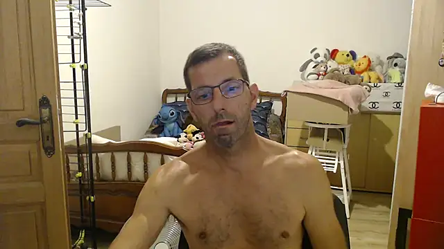 Snapshot of steph19x5 chatting on 07-06-26, 10:01 steph19x5 online show from 07-06-26, 10:01