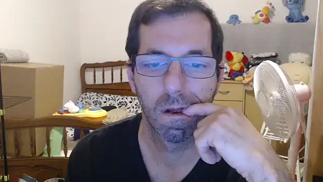 steph19x5 online show from 11-25-25, 06:14