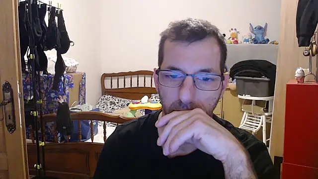 steph19x5 online show from 12-15-25, 07:14