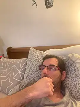 steph19x5 online show from 11-16-25, 08:57