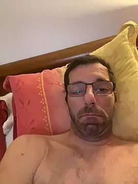 steph19x5 online show from 02-25-25, 10:31
