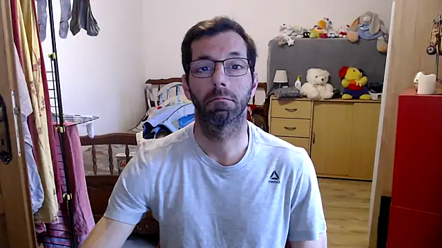 steph19x5 online show from 03-23-25, 07:42