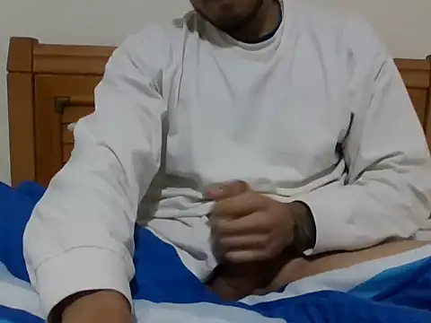 Snapshot of jfpc1999 chatting on 11-12-25, 05:28 jfpc1999 online show from 11-12-25, 05:28