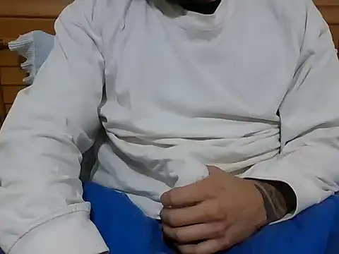 Snapshot of jfpc1999 chatting on 11-14-25, 05:27 jfpc1999 online show from 11-14-25, 05:27