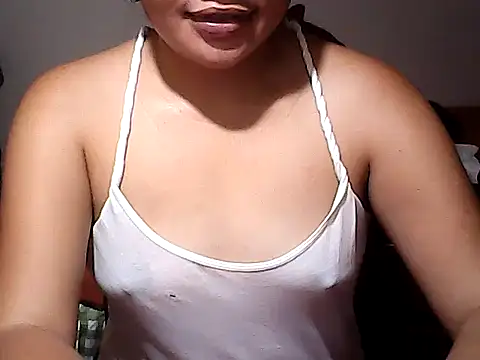 Snapshot of Hot_Aryelle20 chatting on 05-23-26, 12:42 Hot Aryelle20 online show from 05-23-26, 12:42