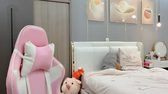 ANNA102 online show from 02-09-25, 07:37