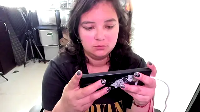 aika-dreams online show from 12-01-25, 02:07