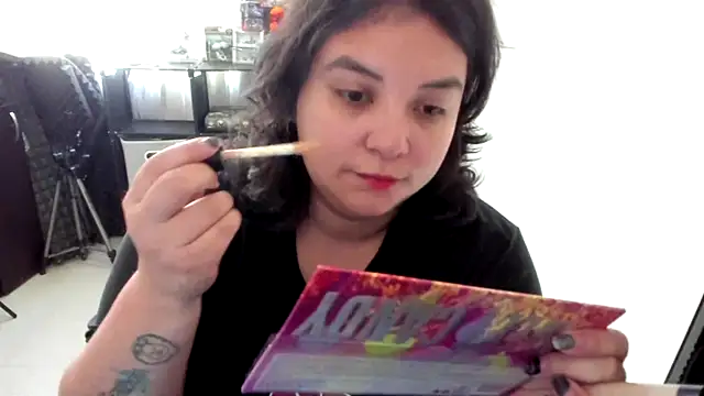 aika-dreams online show from 11-27-25, 01:00