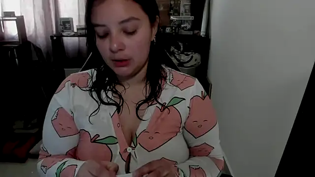 aika-dreams online show from 05-20-26, 01:19