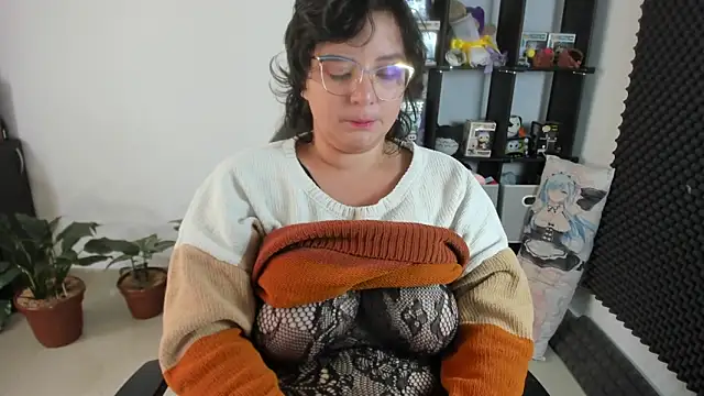 Snapshot of aika-dreams chatting on 02-23-25, 03:51 aika-dreams online show from 02-23-25, 03:51