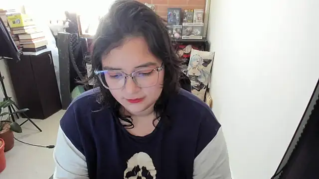 Snapshot of aika-dreams chatting on 10-06-25, 12:17 aika-dreams online show from 10-06-25, 12:17