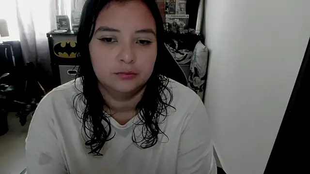 aika-dreams online show from 04-23-26, 02:19
