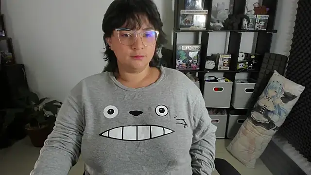 Snapshot of aika-dreams chatting on 01-24-25, 12:20 aika-dreams online show from 01-24-25, 12:20