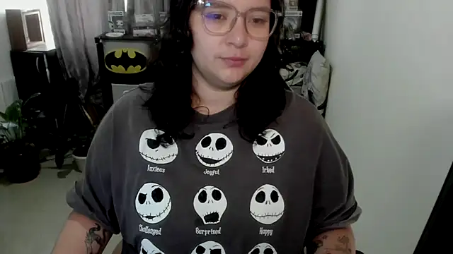 aika-dreams online show from 04-25-26, 11:57
