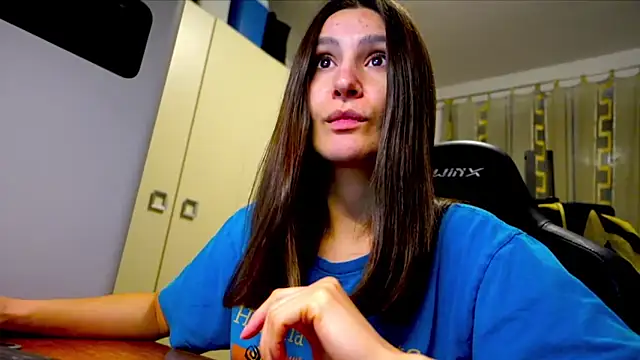 GodlyTheia online show from 03-12-26, 07:40