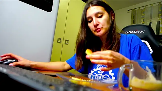 GodlyTheia online show from 03-21-26, 12:09