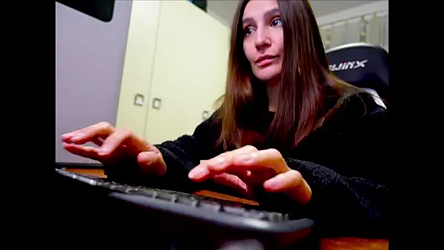 GodlyTheia online show from 03-31-26, 05:26