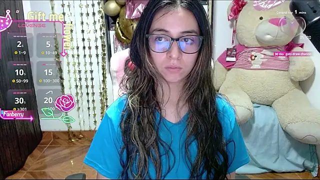 Maggie Fox3 online show from 09-12-25, 01:28