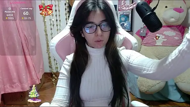 Maggie Fox3 online show from 01-07-26, 12:37