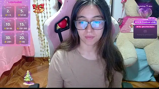 Maggie Fox3 online show from 12-19-25, 12:36