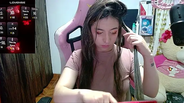 Maggie Fox3 online show from 03-12-25, 05:57