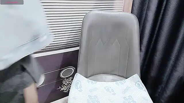 pelue online show from 04-13-26, 01:20