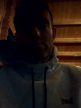 Wheeliefun69 online show from 06-09-26, 02:40
