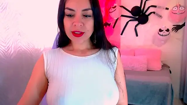 LATINGODDESS X online show from 10-06-25, 02:29