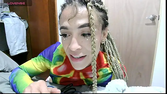 Snapshot of stormytt_ chatting on 05-25-26, 08:13 stormytt online show from 05-25-26, 08:13