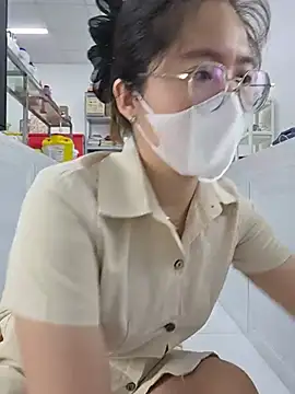 Snapshot of HinaLovely chatting on 06-30-26, 03:28 HinaLovely online show from 06-30-26, 03:28