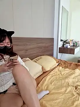 HinaLovely online show from 01-06-25, 06:14