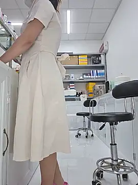 HinaLovely online show from 05-26-26, 08:34
