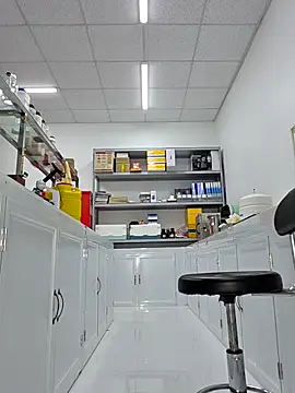 HinaLovely online show from 04-14-26, 03:44