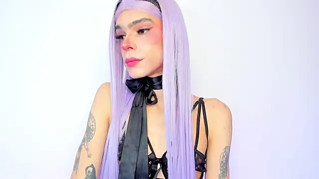 Varya Ferreira online show from 12-19-25, 06:43