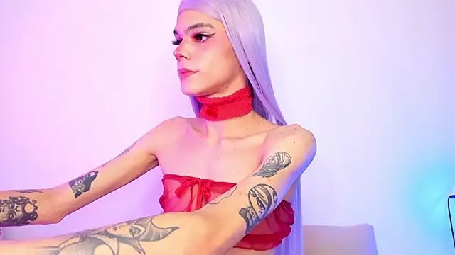 Varya Ferreira online show from 12-14-25, 01:56