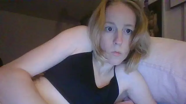 favoriteslut online show from 09-22-25, 03:01