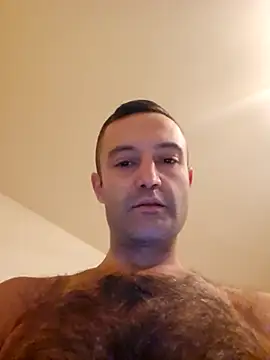 Snapshot of enricso chatting on 10-25-25, 08:13 enricso online show from 10-25-25, 08:13