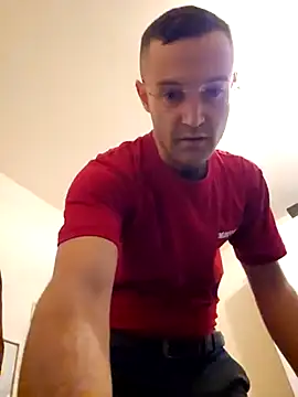 Snapshot of enricso chatting on 04-05-26, 01:07 enricso online show from 04-05-26, 01:07